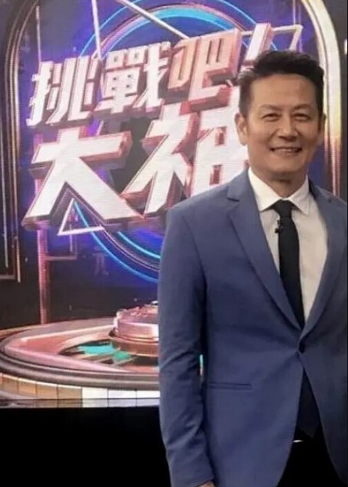 此穴只应天上有人间能有几回闻 - 撸撸鸡